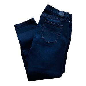 Level 99 Dark Navy Wash Skinny Cropped Jeans Size 31 Petite NWOT